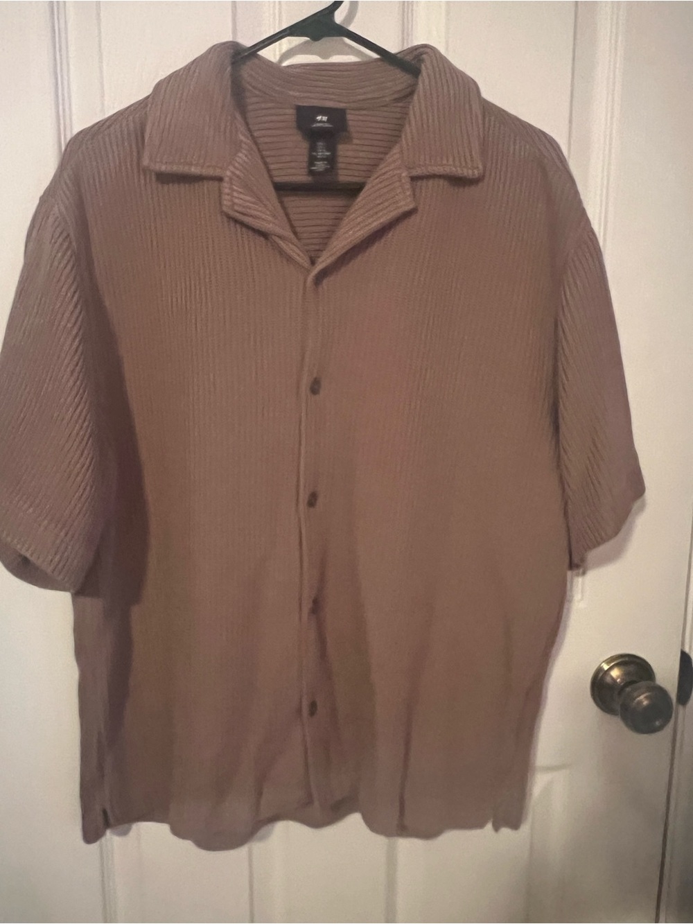 H&M Mens Loose Fit Ribbed Knit Short Sleeve Shirt Brown Taupe Large NWOT large
